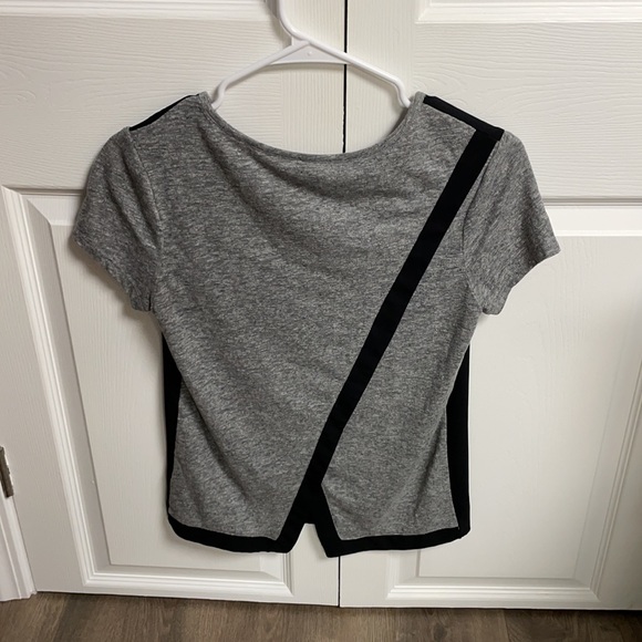 Express black and grey t shirt - Picture 2 of 2